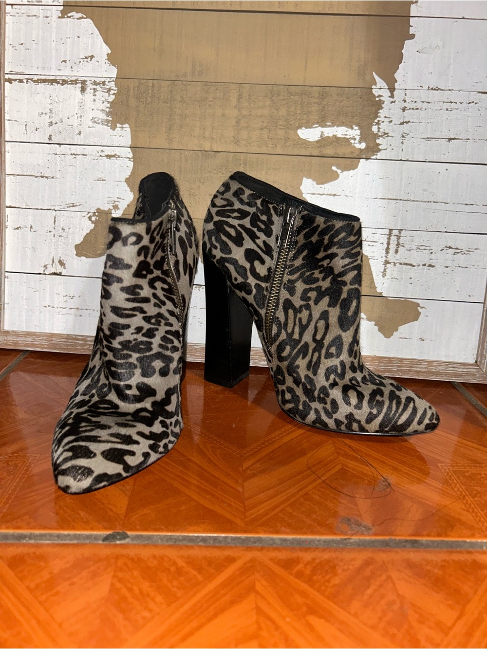 ALDO Leopard Print Ankle Booties Women’s Size 7.5 EU 38 Block Heel Pointed Toe